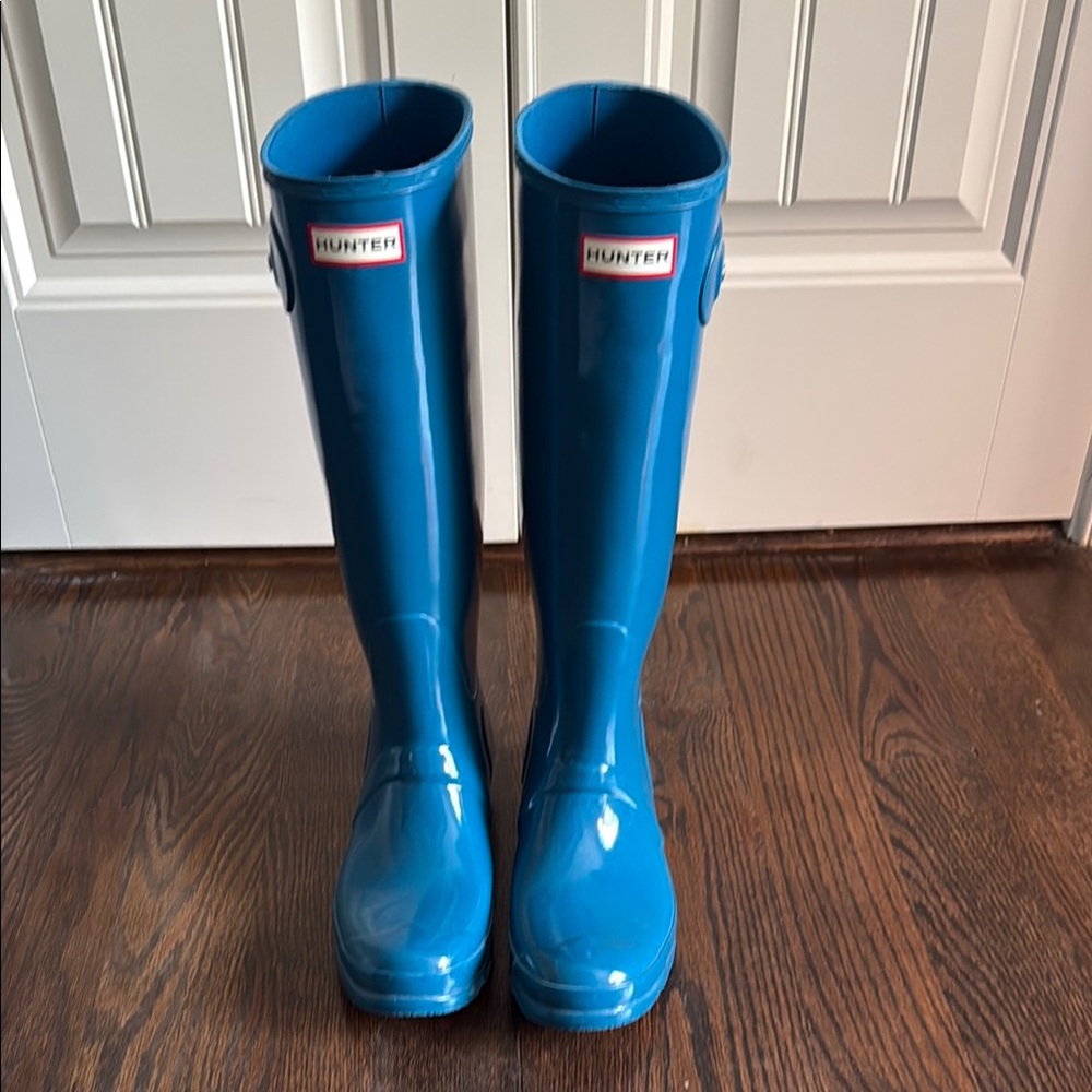 Hunter Vibrant Blue Waterproof Boots